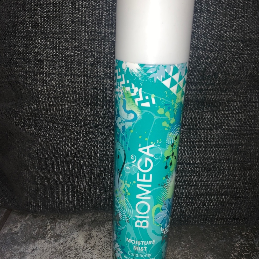 Biomega Moisture Mist Conditioner Spray